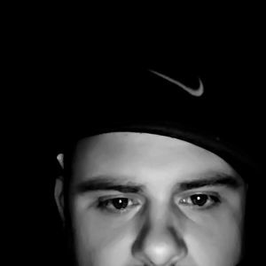 Meet your Posher, Gary